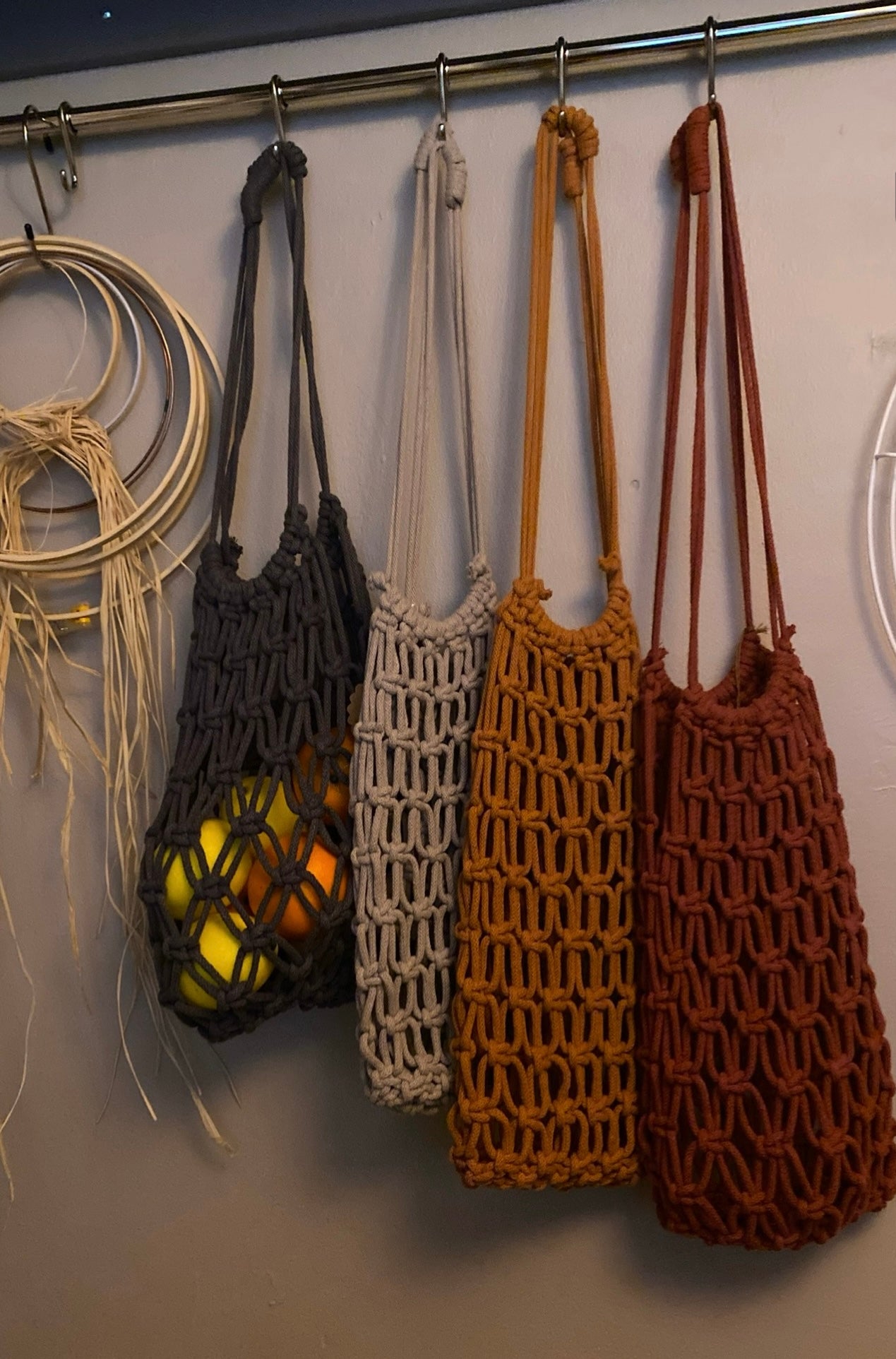 Knotty Market Tote Bags